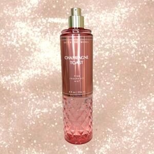 NEW-Bath and body Works Champaign Toast